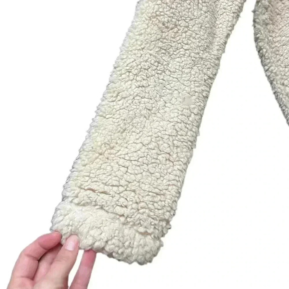 🌟A New Day Sweater sz XS🌟 - Picture 5 of 5